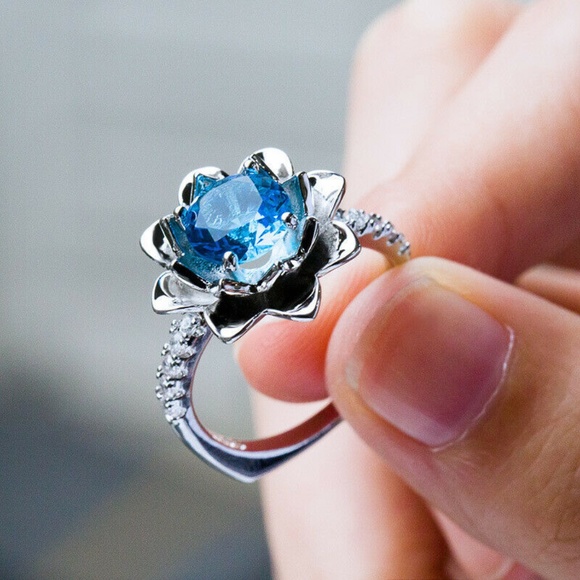 Jewelry - New  925 Silver Ring Round Cut Aquamarine Ring
